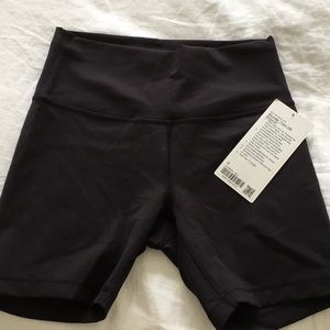 Lululemon wunder train 6” shorts